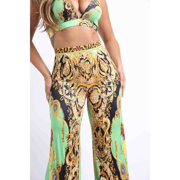 Women's Printed Sleeveless Crop Top And Matching Flare Pants Party Outfit Set - Picture 13 of 13